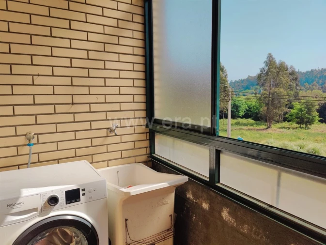 Apartamento T2 para Venda em Vilar de Andorinho Foto 4