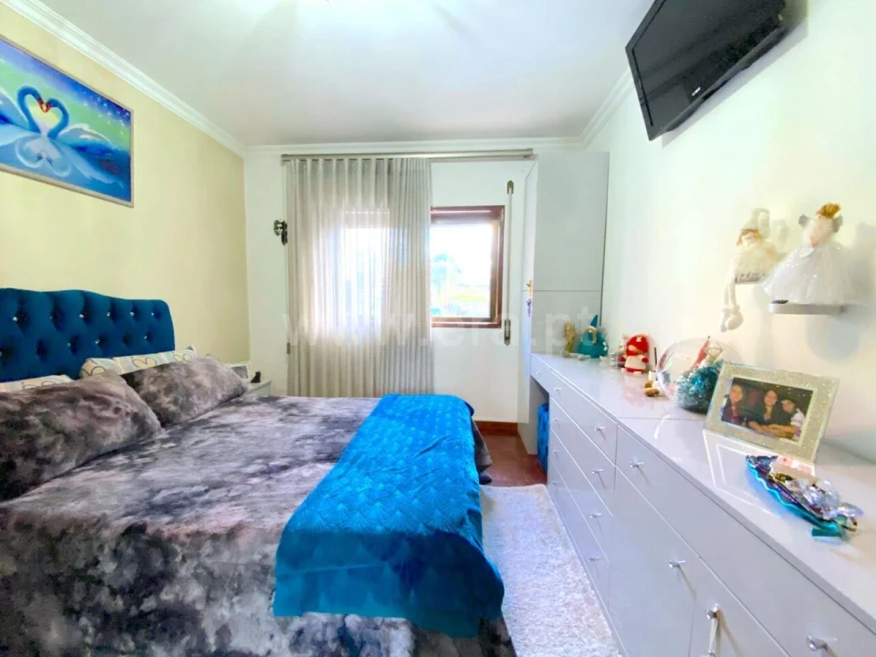 Moradia T3 para Venda em Oliveira do Douro Foto 8