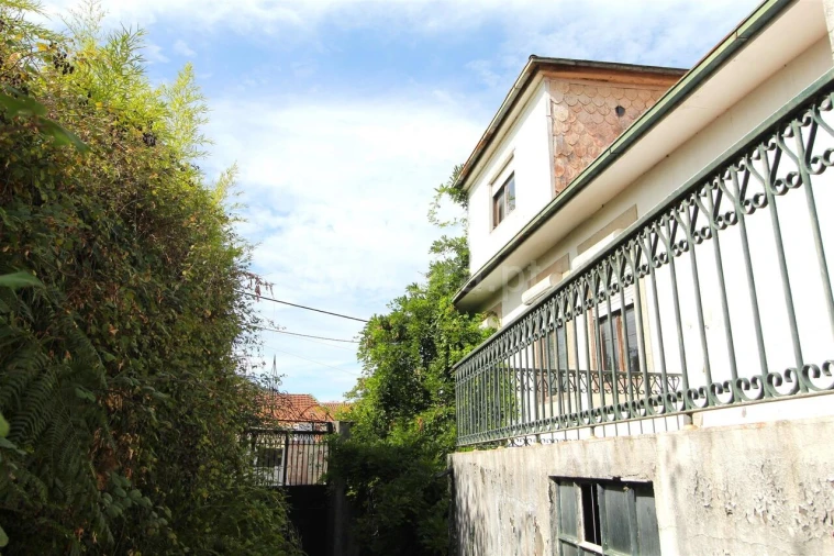 Quinta T0 para Venda em Oliveira do Douro Foto 8