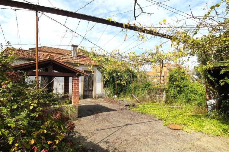 Quinta T0 para Venda em Oliveira do Douro Foto 10