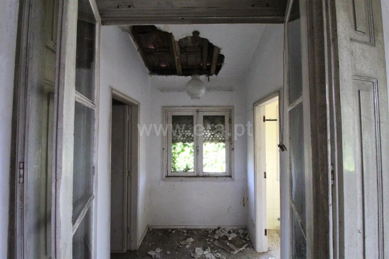 Quinta T0 para Venda em Oliveira do Douro Foto 19