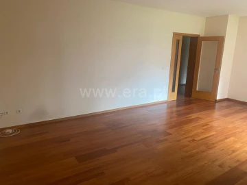 Apartamento T1 para Venda em Oliveira do Douro