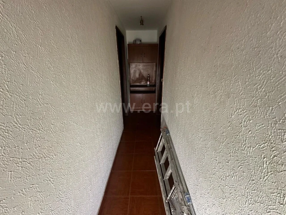 Moradia T4 para Venda em Oliveira do Douro Foto 16