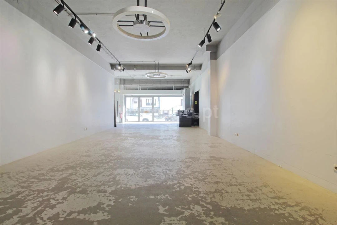 Loja para Venda em Bonfim Foto 1