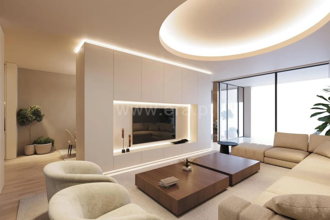 Armazém para Venda em São João da Madeira Foto 13