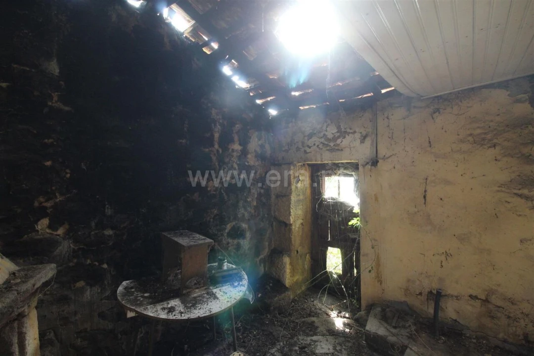 Moradia T0 para Venda em São Cristovão de Nogueira Foto 18