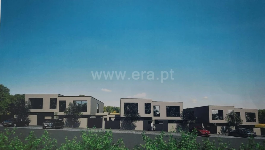 Moradia T3 para Venda em Paços de Brandão Foto 1