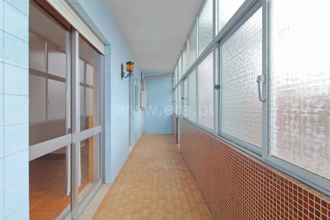 Moradia T5 para Venda em Oliveira do Douro Foto 6