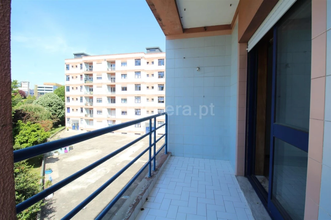 Apartamento T2 para Venda em Oliveira do Douro Foto 13
