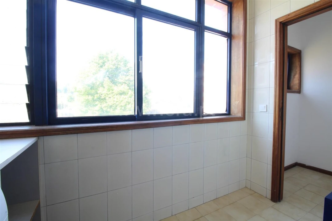 Apartamento T2 para Venda em Oliveira do Douro Foto 19
