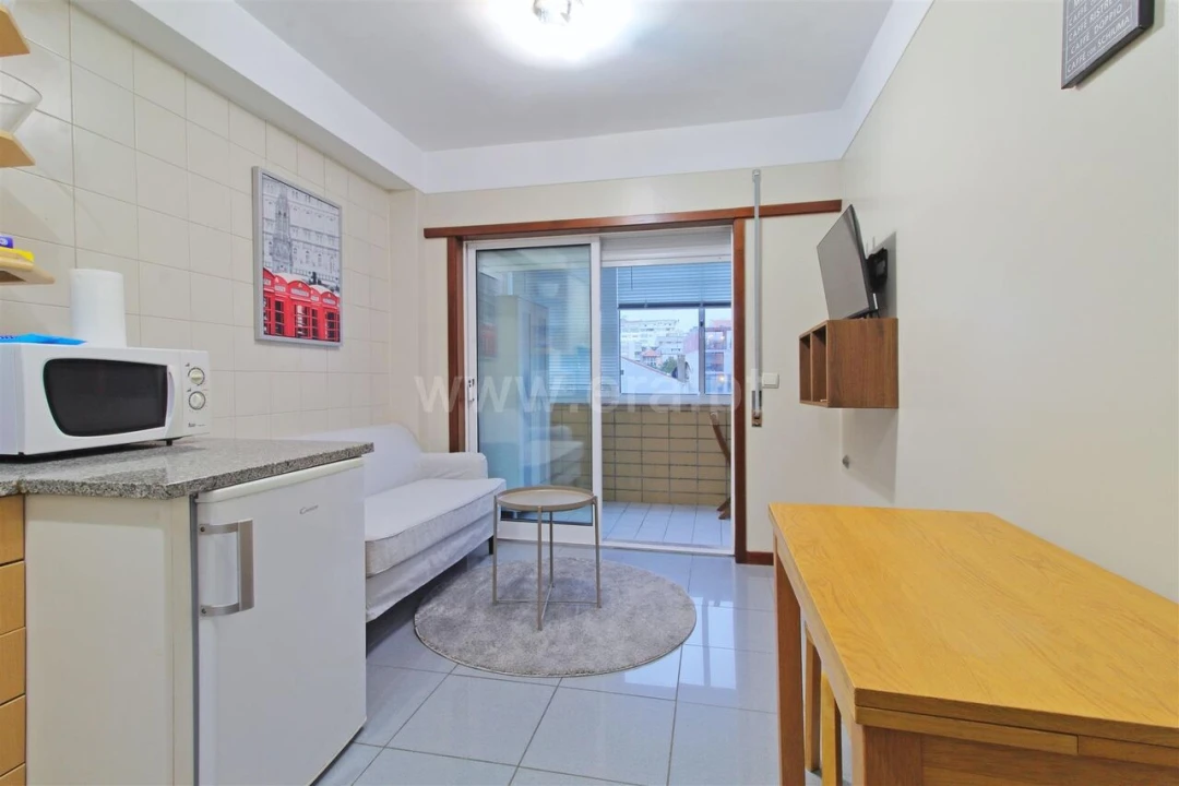 Apartamento T1 para Venda em Bonfim Foto 4