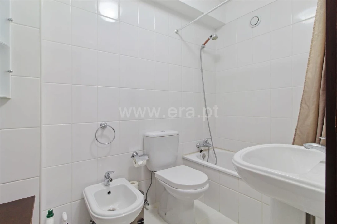 Apartamento T1 para Venda em Bonfim Foto 7
