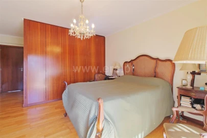 Apartamento T3 para Venda em Paranhos