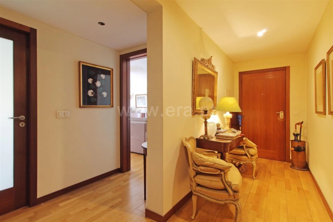 Apartamento T3 para Venda em Paranhos Foto 8