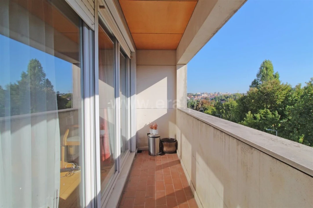 Apartamento T3 para Venda em Paranhos Foto 4