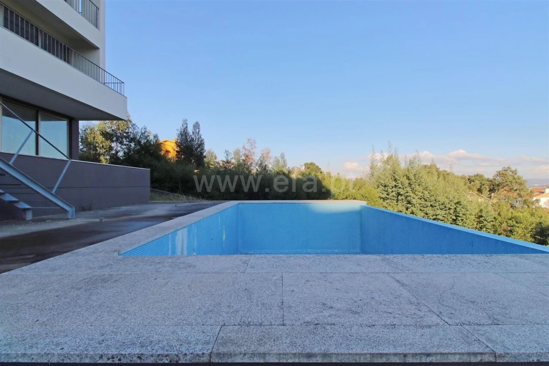 Terreno para Venda em Vilar de Andorinho Foto 13