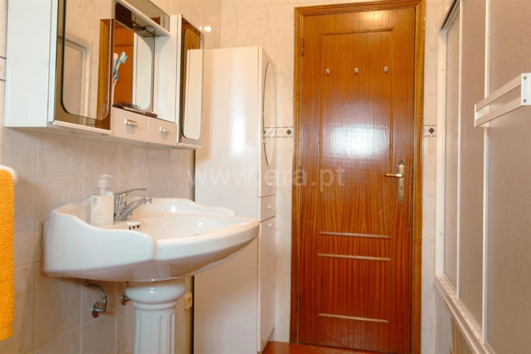 Moradia T3 para Venda em Pinhel Foto 14