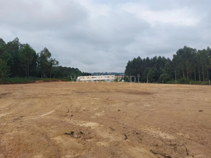 Terreno para Venda em Grijó e Sermonde Foto 13