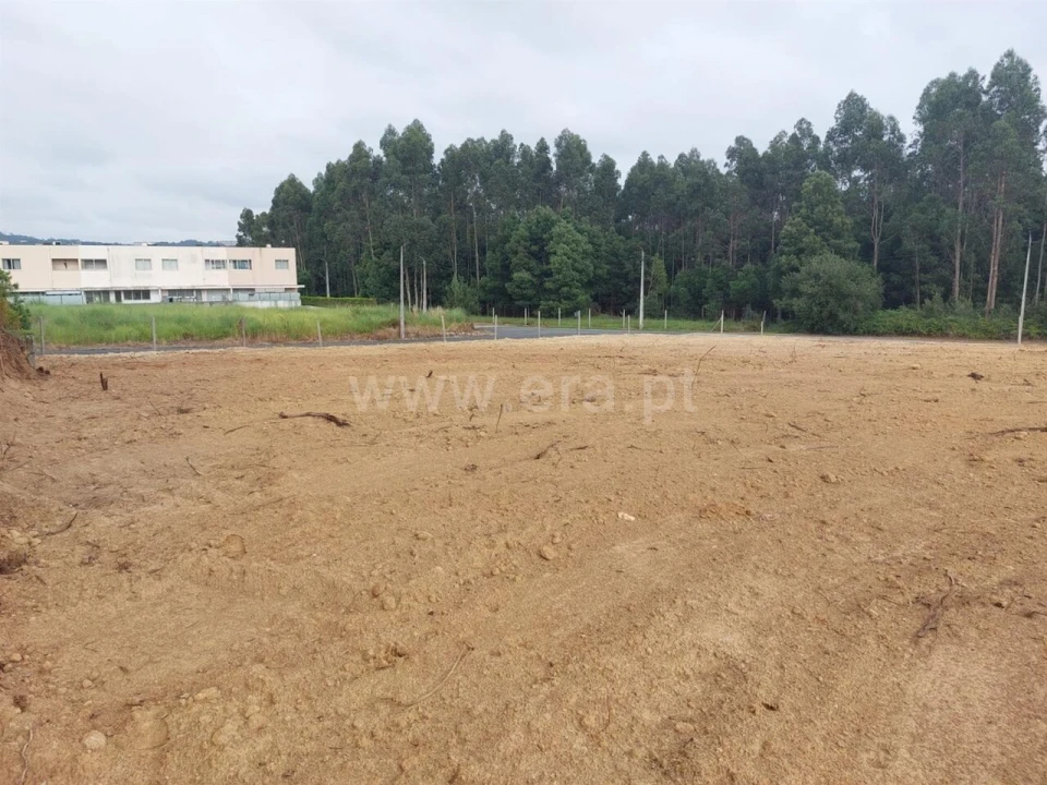 Terreno para Venda em Grijó e Sermonde Foto 6