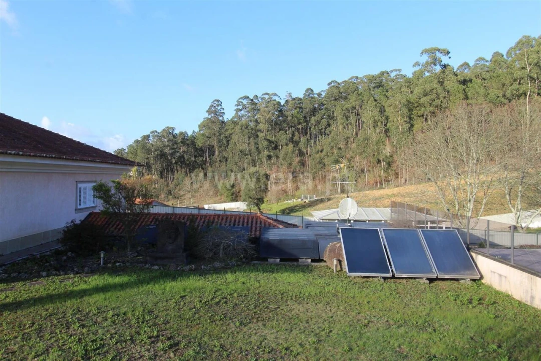 Moradia T5 para Venda em Sanguedo Foto 5