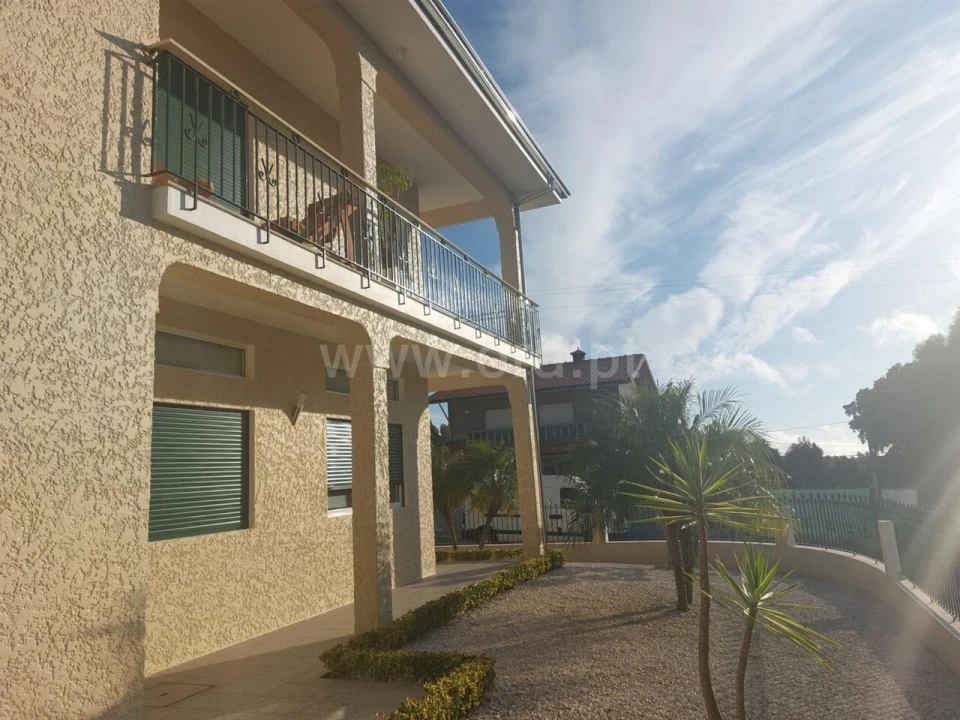 Moradia T3 para Venda em São João de Ver Foto 7