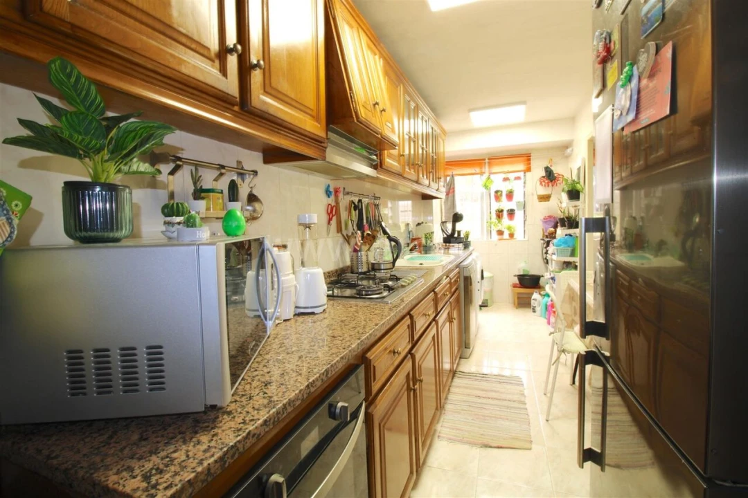 Apartamento T3 para Venda em Oliveira do Douro Foto 4