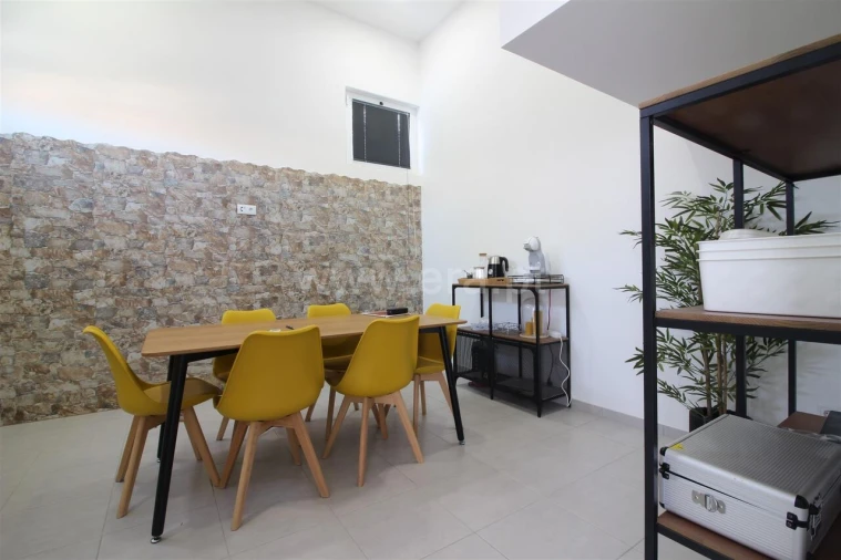 Armazém para Venda em Oliveira do Douro Foto 18