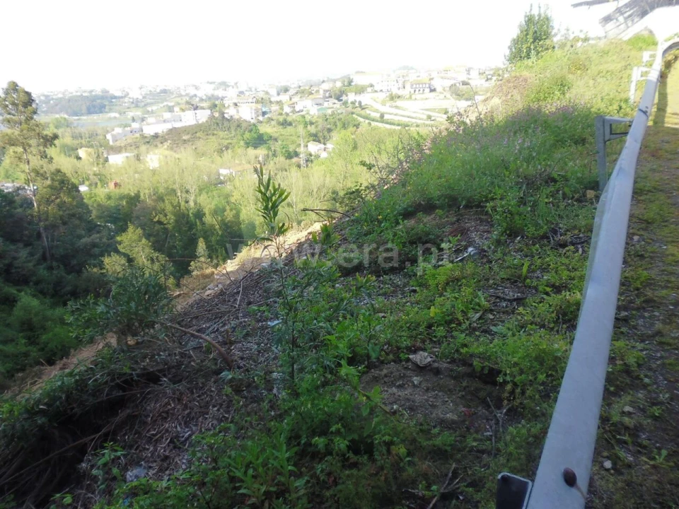 Terreno para Venda em Vilar de Andorinho Foto 7