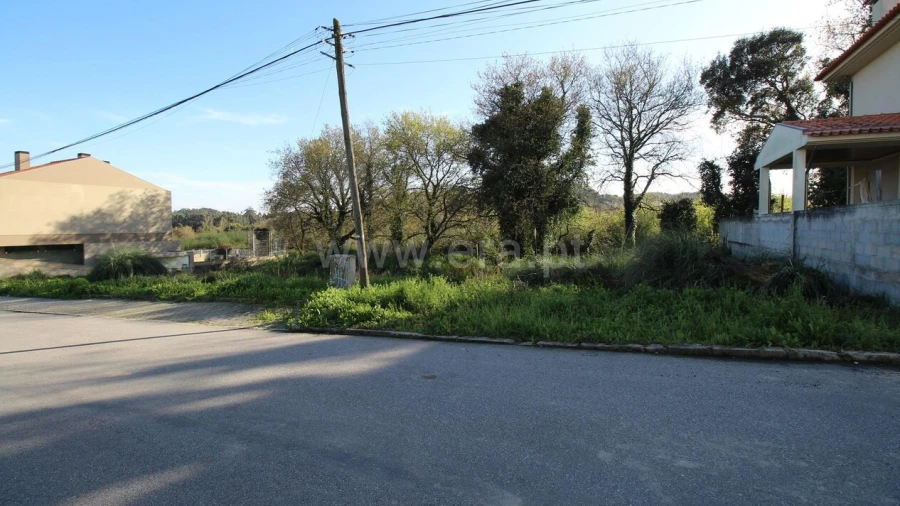 Terreno para Venda em Vilar de Andorinho