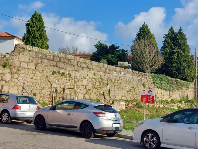 Terreno para Venda em Oliveira do Douro Foto 8