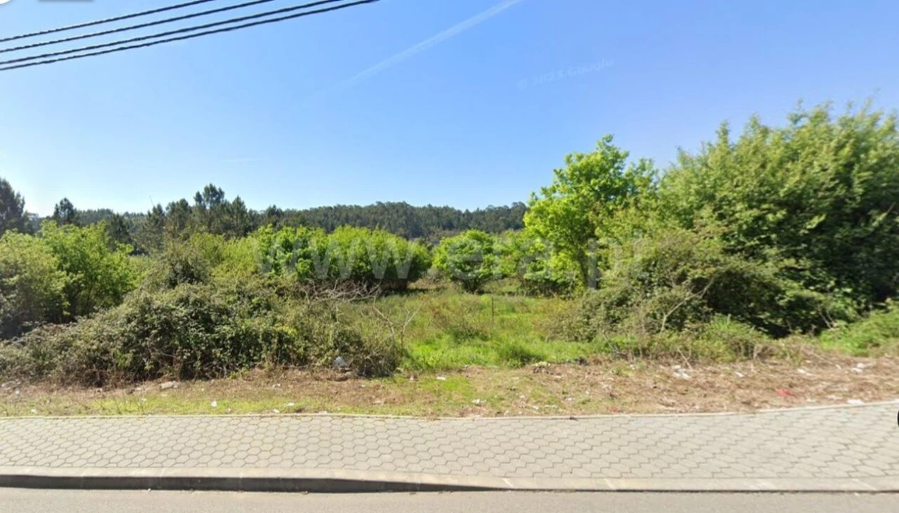 Terreno para Venda em Vilar de Andorinho Foto 1