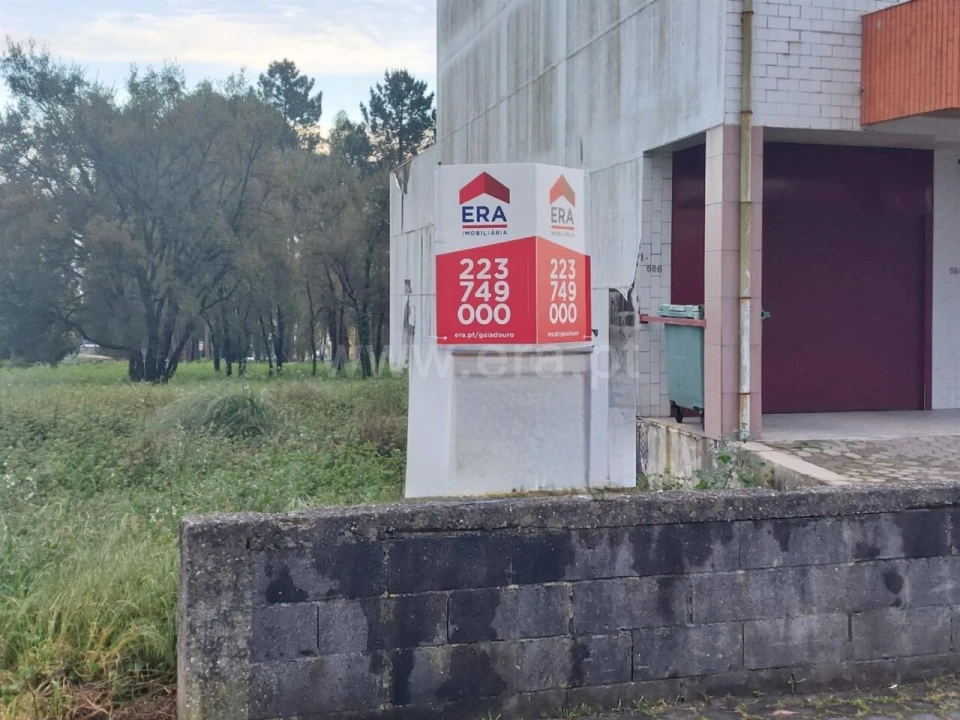 Terreno para Venda em Lourosa Foto 4
