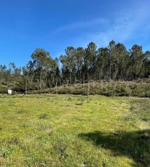 Terreno para Venda em Sandim, Olival, Lever e Crestuma
