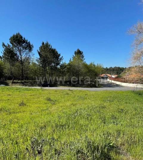 Terreno para Venda em Sandim, Olival, Lever e Crestuma