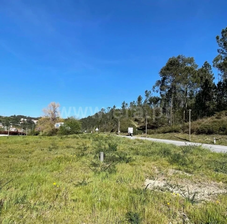 Terreno para Venda em Sandim, Olival, Lever e Crestuma Foto 9