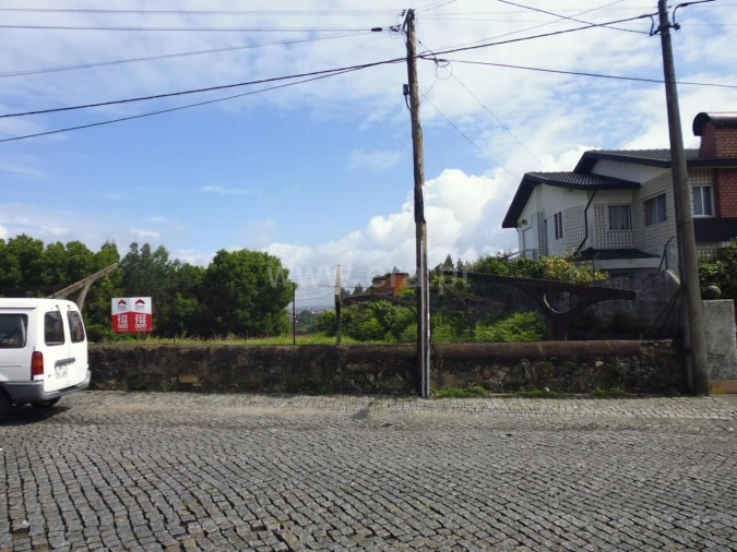 Terreno para Venda em Vilar de Andorinho Foto 3