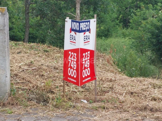 Terreno para Venda em Argoncilhe Foto 12