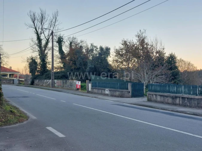 Terreno para Venda em Argoncilhe Foto 3