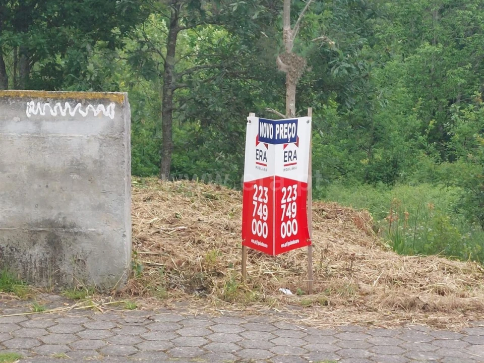 Terreno para Venda em Argoncilhe Foto 10