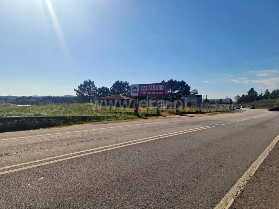 Terreno para Venda em Sandim, Olival, Lever e Crestuma Foto 4