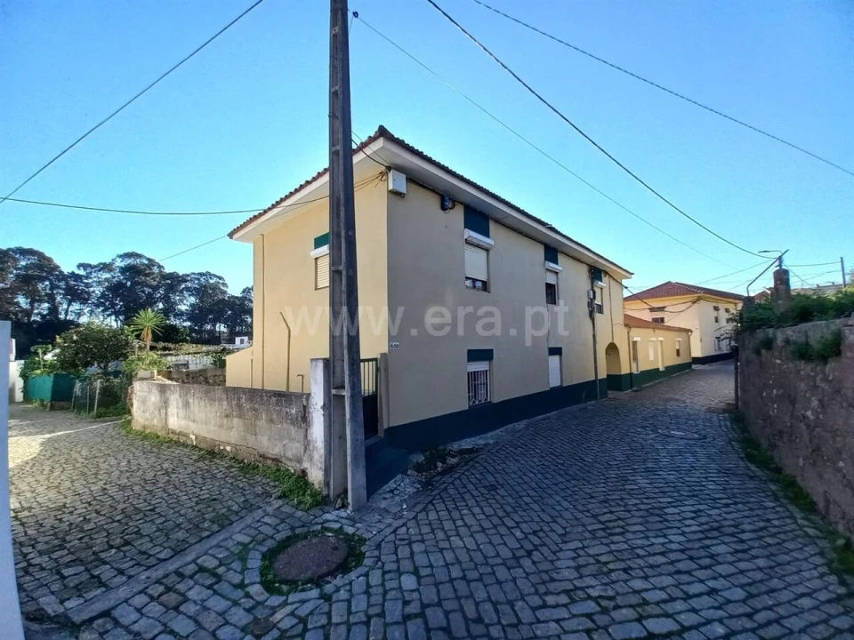 Moradia T0 para Venda em Canidelo Foto 1
