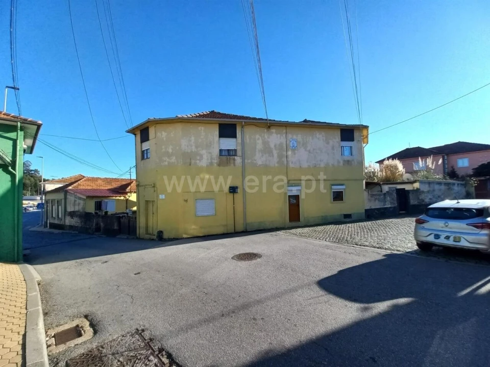 Moradia T0 para Venda em Canidelo Foto 1