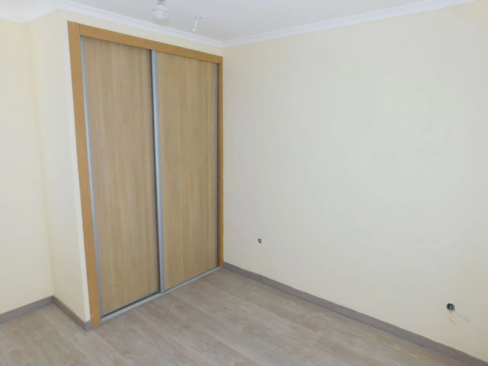 Moradia T6 para Venda em Silves Foto 40