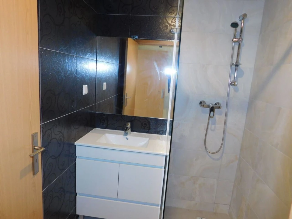 Moradia T6 para Venda em Silves Foto 43