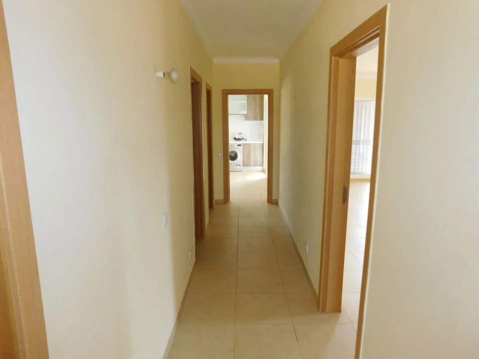 Moradia T6 para Venda em Silves Foto 5