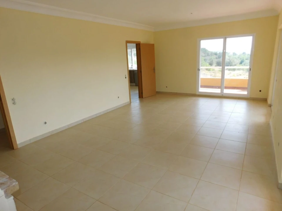 Moradia T6 para Venda em Silves Foto 8