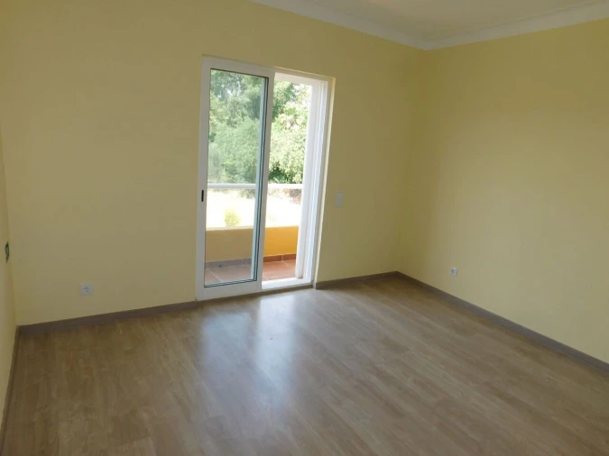 Moradia T6 para Venda em Silves Foto 21