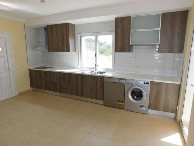 Moradia T6 para Venda em Silves Foto 17