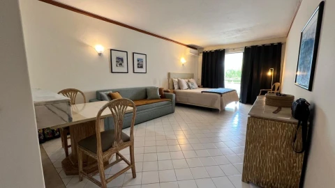 Apartamento T0 para Venda em Albufeira e Olhos de Água