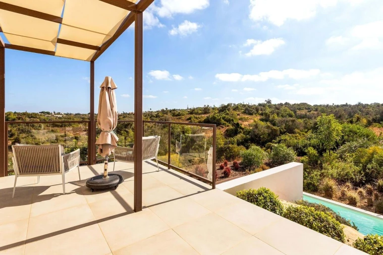 Moradia T3 para Venda em Ferragudo Foto 2